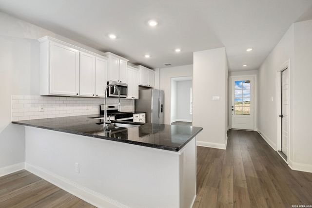 6607 Thorpe Hollow, Converse, TX 78109