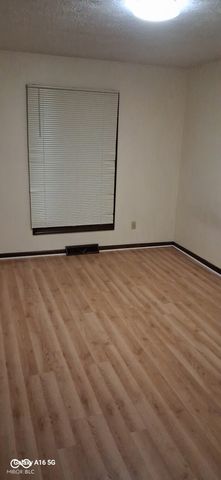 40 S Restin Road, Greenwood, IN 46142