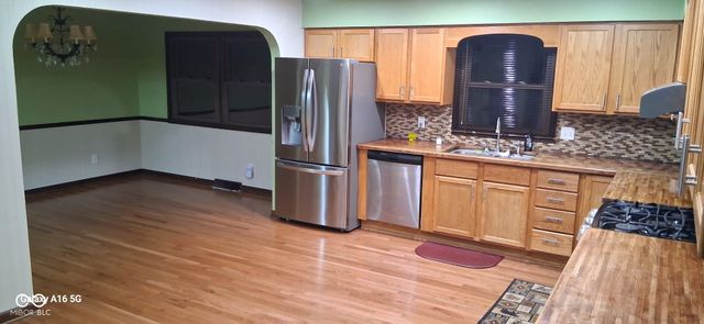 40 S Restin Road, Greenwood, IN 46142