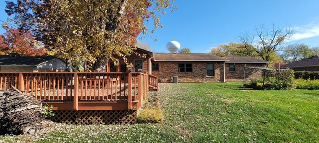 40 S Restin Road, Greenwood, IN 46142