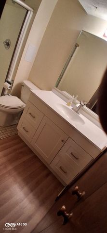 40 S Restin Road, Greenwood, IN 46142