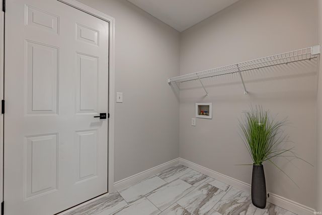 3555 Katalla Drive, Newburgh, IN 47630