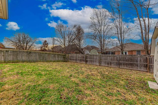 3555 Katalla Drive, Newburgh, IN 47630