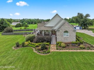 235 Ranch Rd, Loudon, TN 37774