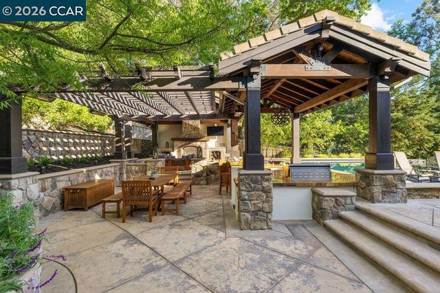 60 Terra Teresa, Lafayette, CA 94549