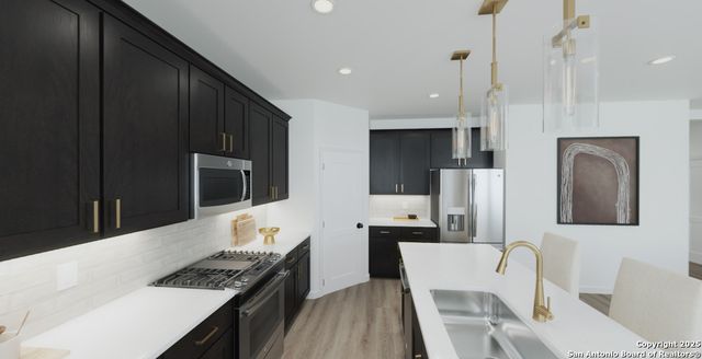 7115 Lower Crossing, San Antonio, TX 78252