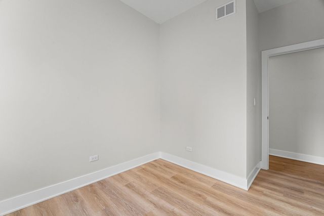 818 S Karlov Avenue, Chicago, IL 60624