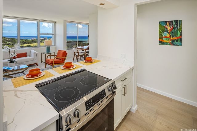 2600 Pualani Way 3101, Honolulu, HI 96815