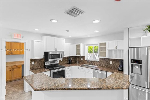 2925 Coral Shores Dr 2925, Fort Lauderdale, FL 33306