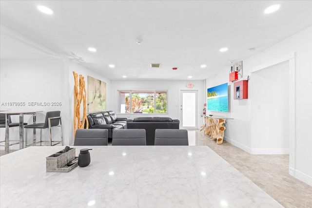 2925 Coral Shores Dr 2925, Fort Lauderdale, FL 33306