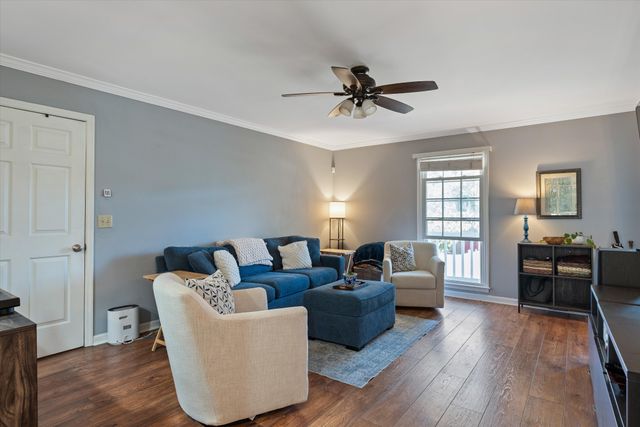 2019 Hidden Cove Rd, Mount Juliet, TN 37122