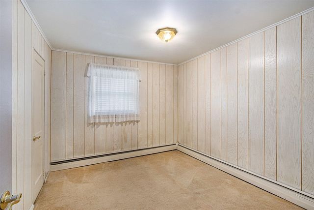 51765 Easy Street, Paw Paw, MI 49079