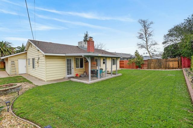 7144 Thomas Dr, North Highlands, CA 95660