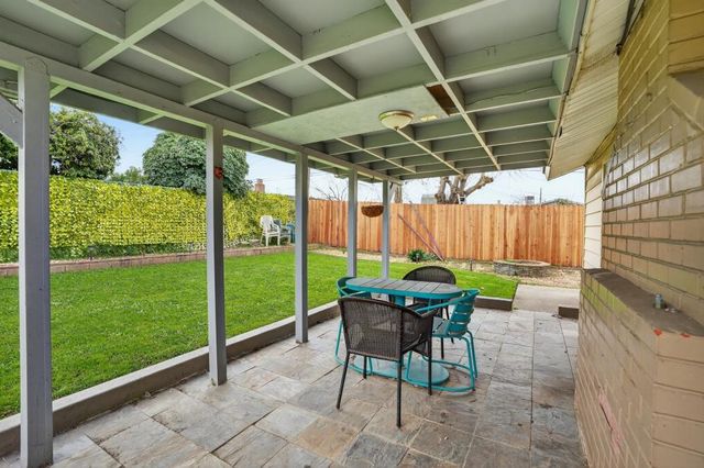 7144 Thomas Dr, North Highlands, CA 95660