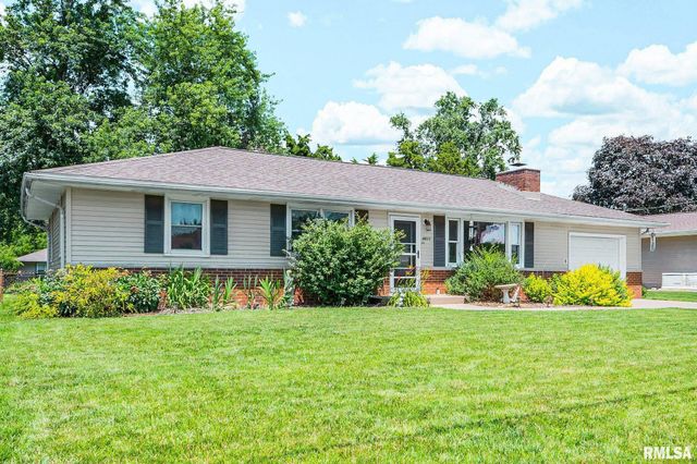 4611 W CRYSTAL Avenue, Bartonville, IL 61607