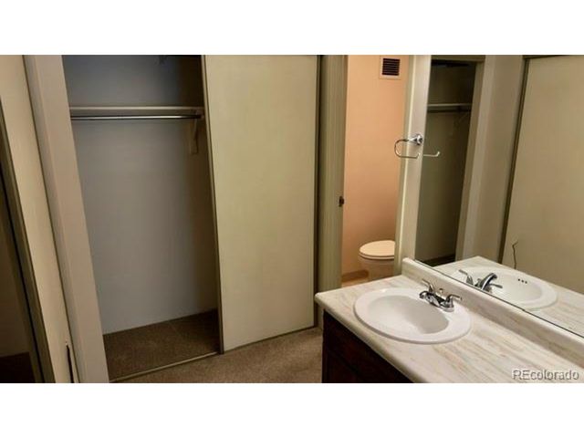 13661 E Marina Dr 204, Aurora, CO 80014