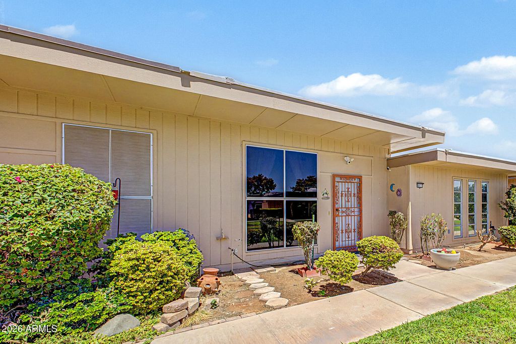 10060 W ROYAL OAK Road N, Sun City, AZ 85351 — photo 5