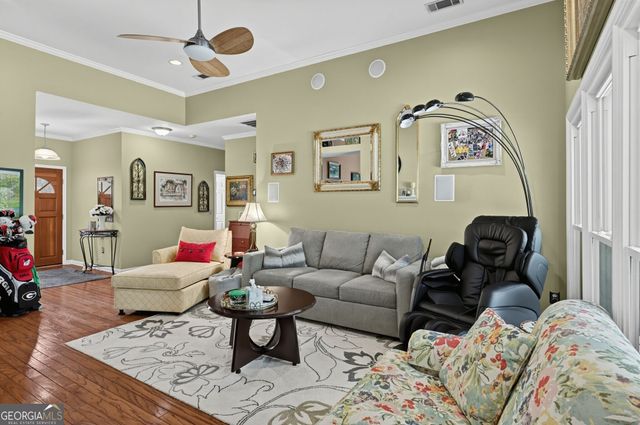 12 Oak Park Place, Savannah, GA 31405
