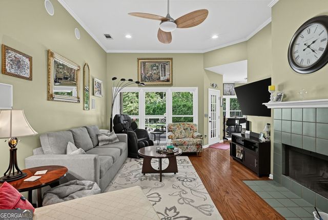 12 Oak Park Place, Savannah, GA 31405