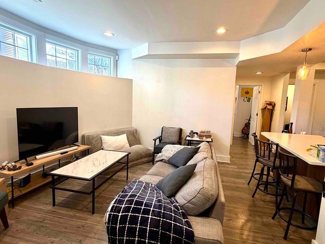 12 Braemore Rd 1, Boston, MA 02135