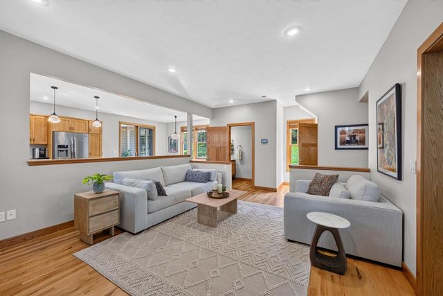 6750 Frank Lloyd Wright Avenue, Middleton, WI 53562
