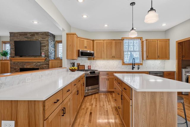 6750 Frank Lloyd Wright Avenue, Middleton, WI 53562