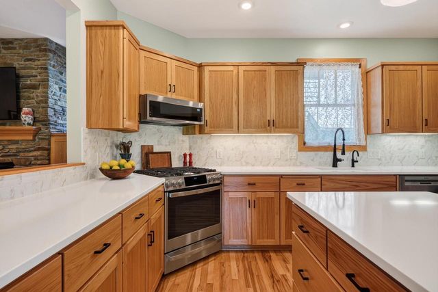6750 Frank Lloyd Wright Avenue, Middleton, WI 53562