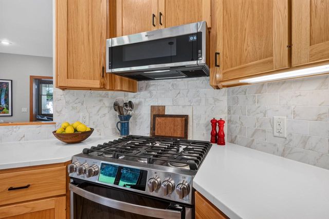 6750 Frank Lloyd Wright Avenue, Middleton, WI 53562