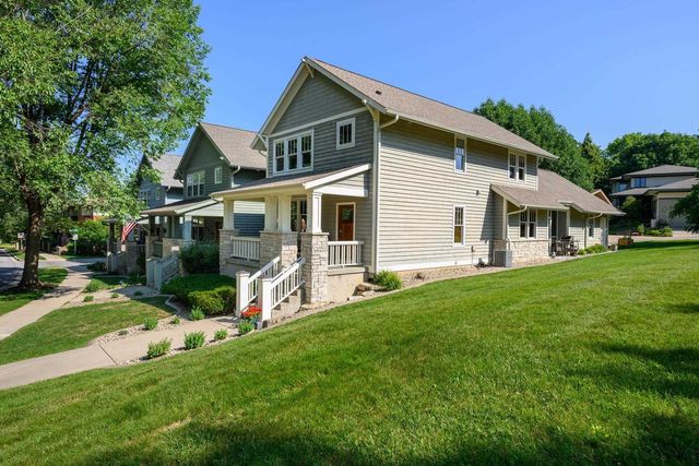 6750 Frank Lloyd Wright Avenue, Middleton, WI 53562