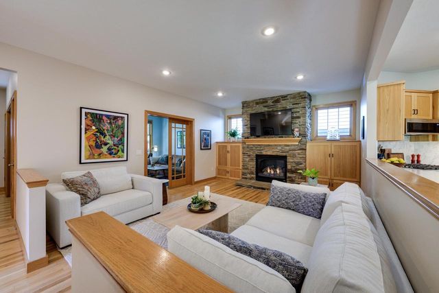 6750 Frank Lloyd Wright Avenue, Middleton, WI 53562