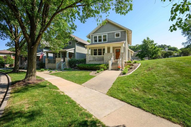 6750 Frank Lloyd Wright Avenue, Middleton, WI 53562