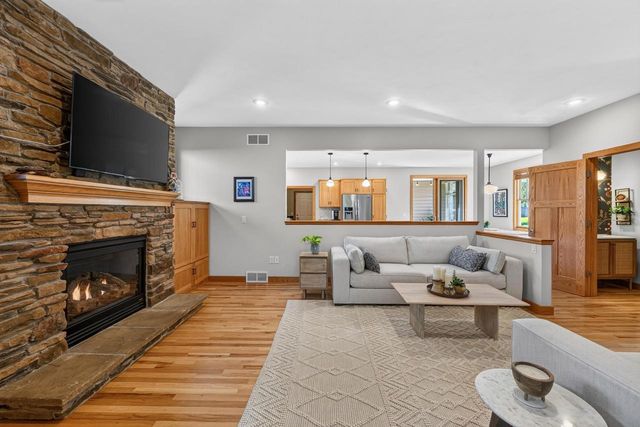 6750 Frank Lloyd Wright Avenue, Middleton, WI 53562