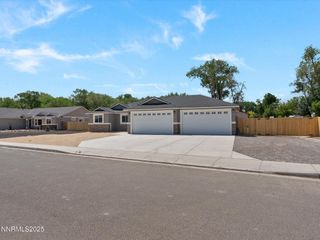 1370 Nevada Pacific Boulevard, Fernley, NV 89408