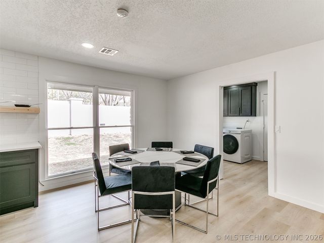 7310 S College Place, Tulsa, OK 74136