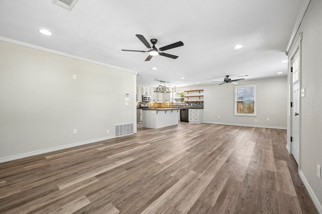 1617 N Binkley, Sherman, TX 75020
