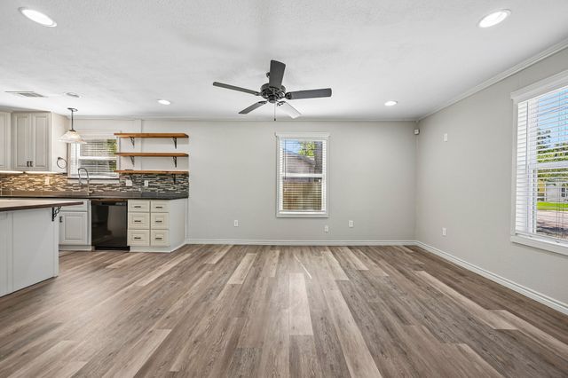 1617 N Binkley, Sherman, TX 75020