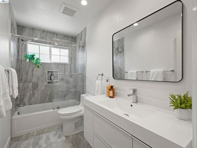 4815 Windermere Dr, Newark, CA 94560