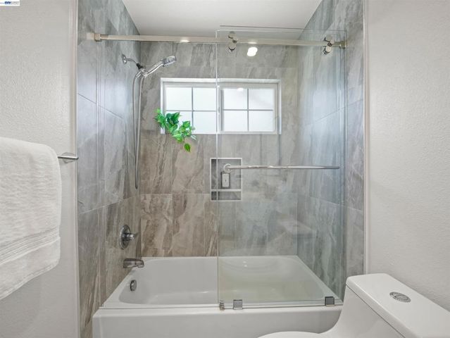 4815 Windermere Dr, Newark, CA 94560