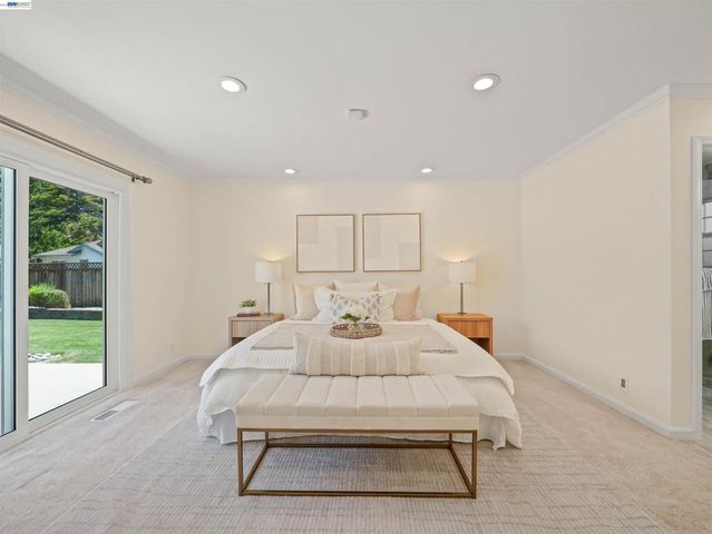 4815 Windermere Dr, Newark, CA 94560