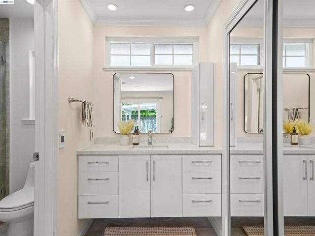 4815 Windermere Dr, Newark, CA 94560