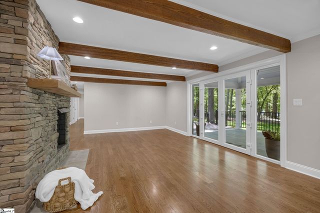 128 Edgecombe Road, Spartanburg, SC 29307
