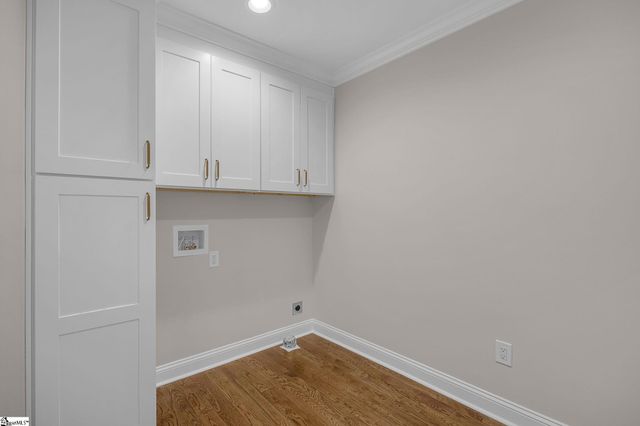 128 Edgecombe Road, Spartanburg, SC 29307