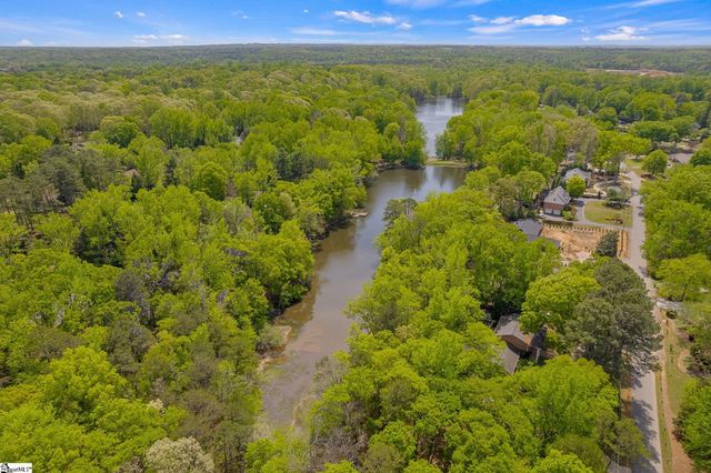 128 Edgecombe Road, Spartanburg, SC 29307