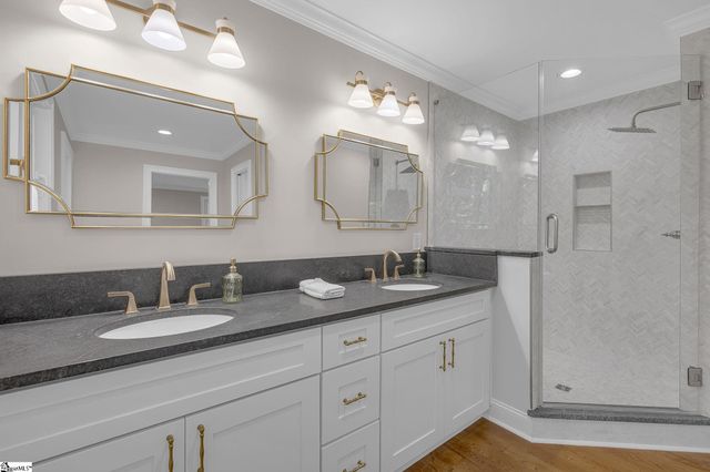 128 Edgecombe Road, Spartanburg, SC 29307