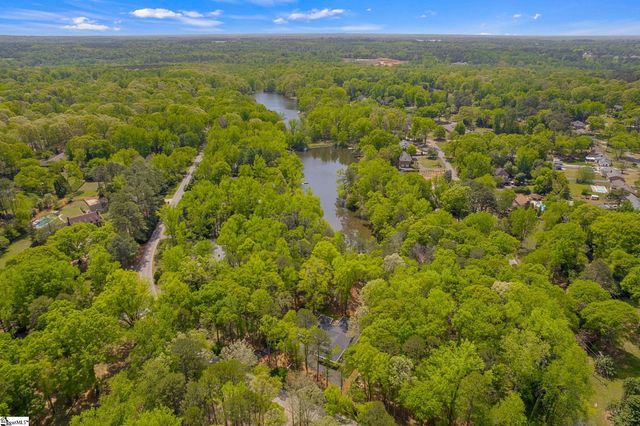 128 Edgecombe Road, Spartanburg, SC 29307