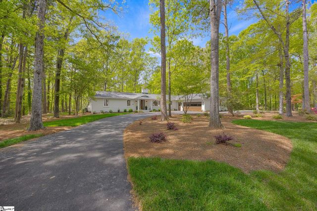 128 Edgecombe Road, Spartanburg, SC 29307