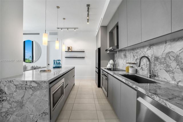 1030 15th Street PH3, Miami Beach, FL 33139