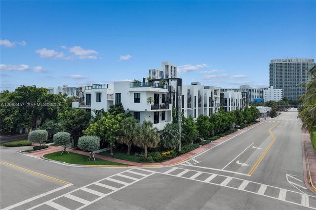 1030 15th Street PH3, Miami Beach, FL 33139