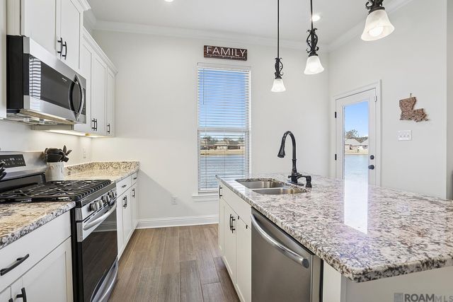 41177 Coastline Ave, Gonzales, LA 70737