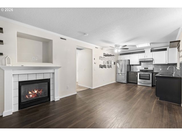 11649 Se Fuller Rd, Milwaukie, OR 97222